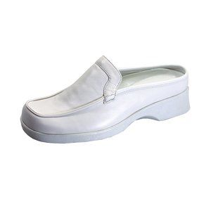👟24 Hour Comfort Ethel Wide Width Comfort Leather Clogs👟